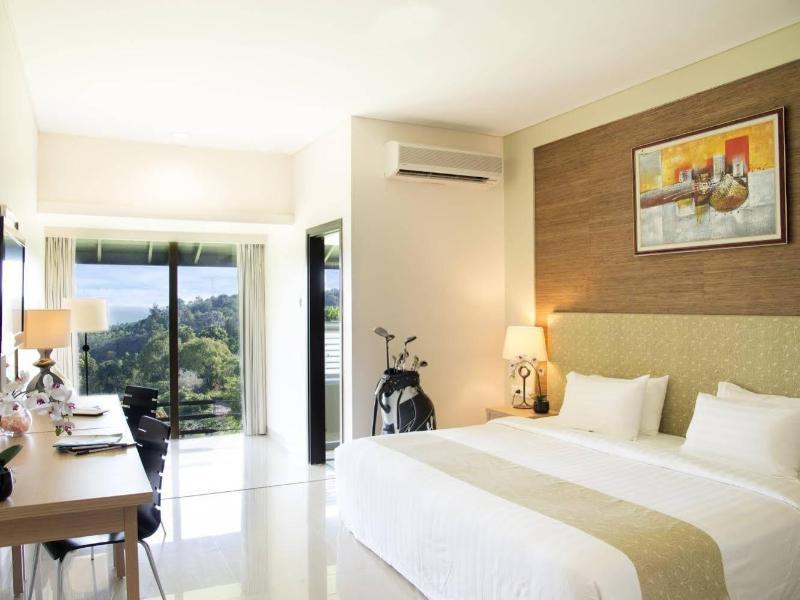 Ria Bintan Golf Lodge Lagoi Eksteriør bilde